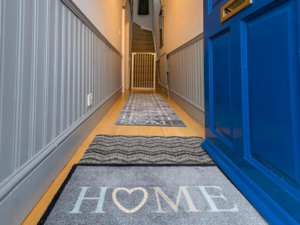 Pass The Keys 3 Storey Townhouse Σριούσμπερι Εξωτερικό φωτογραφία